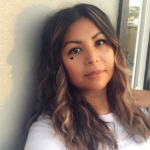 Meet your Posher, Perla